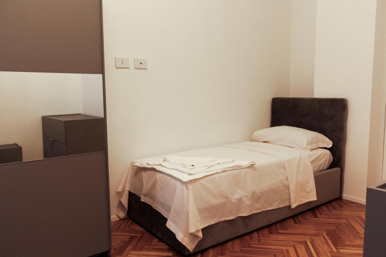 Attia Residence Wifi - Duomo In 10 Min Milan Exterior photo